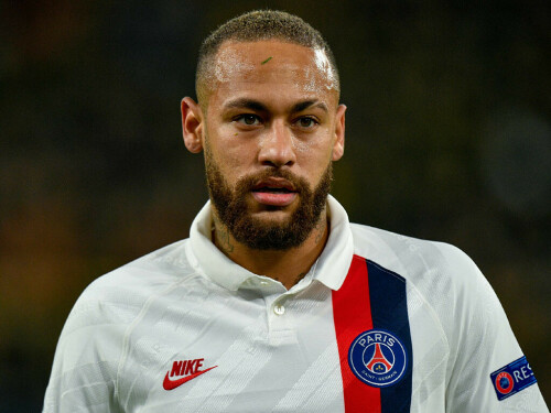Neymar fined $3.3 million for building lake at mansion