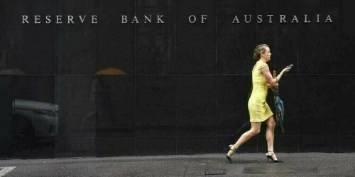 Australia pauses rate hikes amid &lsquo;uncertain&rsquo; economic outlook