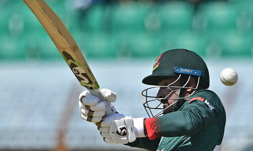 Afghanistan opt to bowl in first Bangladesh ODI