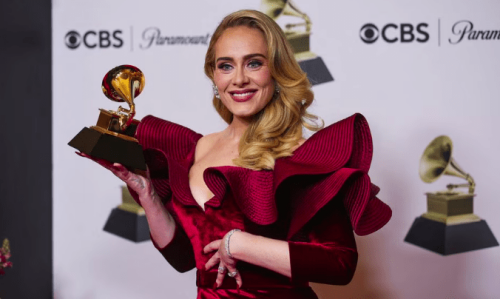 Hello? Don&rsquo;t throw stuff at us, Adele urges fans