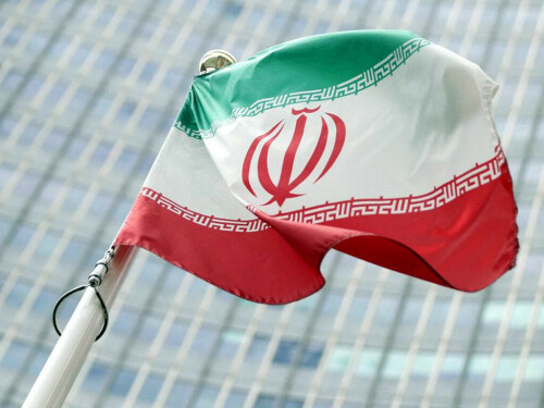 One officer killed in attack on police station in restive Iran province