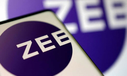 Indian court dismisses plea by Zee&rsquo;s ex-chairman, CEO over market regulator ban