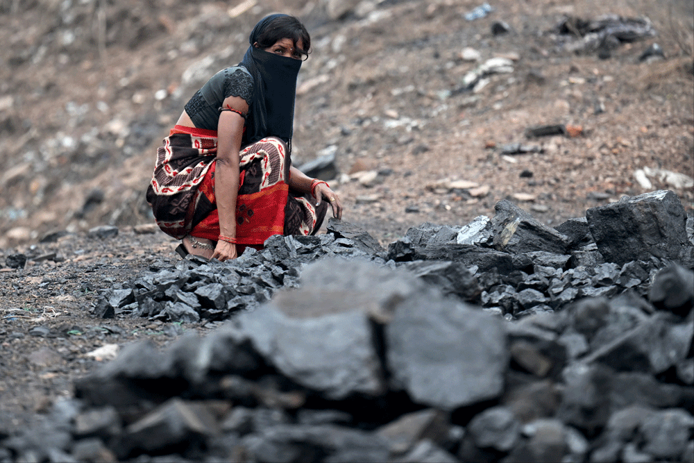 &lsquo;Like hell&rsquo;: India&rsquo;s burning coalfields