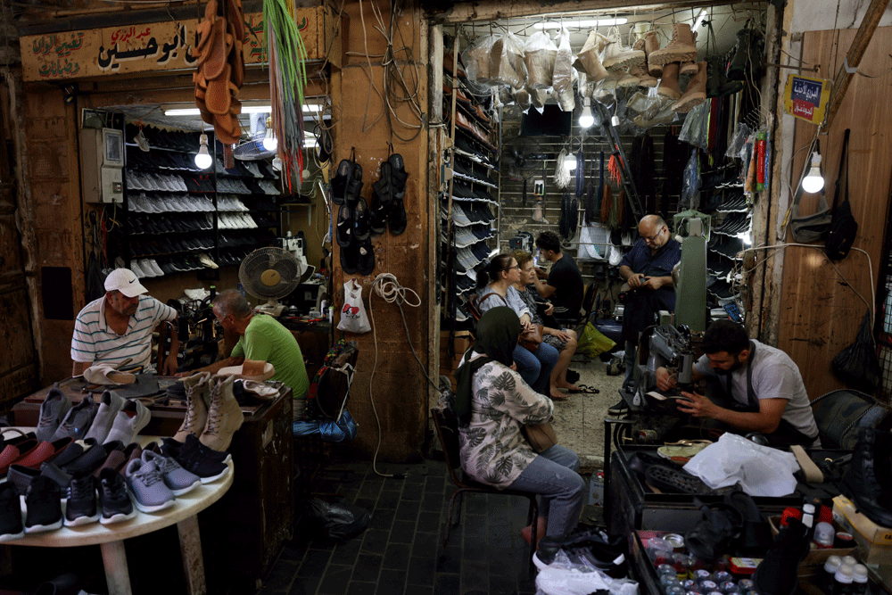 Lebanon economic crisis means more work for craftsmen