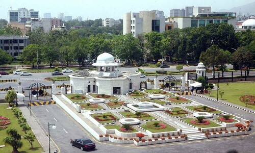 Establishing trust: appoint a caretaker setup for Pakistan's sake