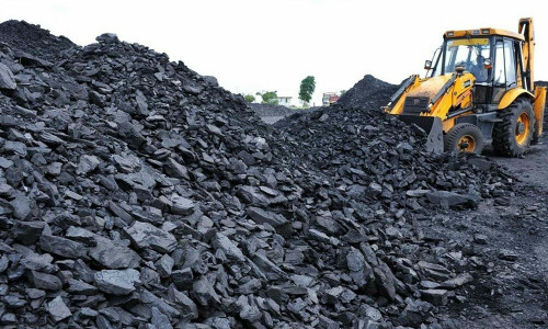 Global coal demand to stay near record in 2023: IEA