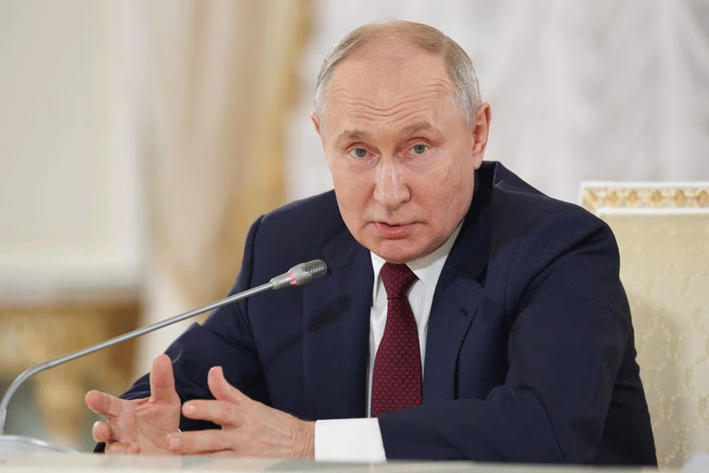 Putin says Russia does not reject talks with Ukraine