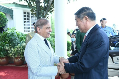 Pakistan ready to contribute to China&rsquo;s vision of shared destiny of progress: PM Shehbaz