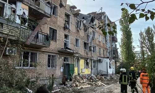 Russian shelling kills five at Ukraine aid point: governor
