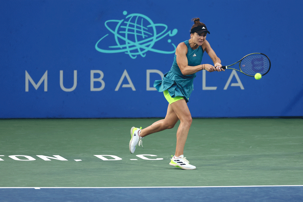 No handshake, no problem as Svitolina downs Azarenka
