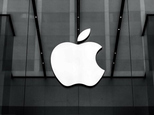 Amazon and Apple beat earnings forecasts as they polish AI skills