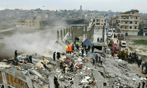 Three civilians killed in Russian strikes on Syria: monitor