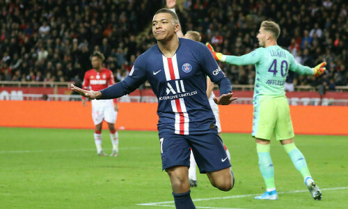 Mbappe contract dispute overshadows start of Ligue 1 season