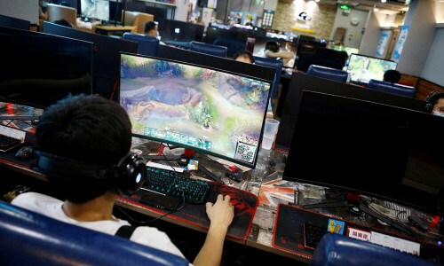 India mandates offshore online gaming firms to register business or appoint proxy to pay tax India mandates offshore online gaming firms to register business or appoint proxy to pay tax