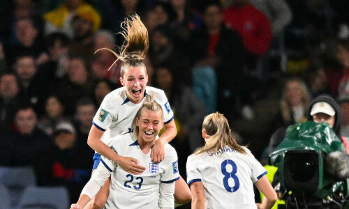 England survive bruising Colombia test to reach World Cup semi-finals