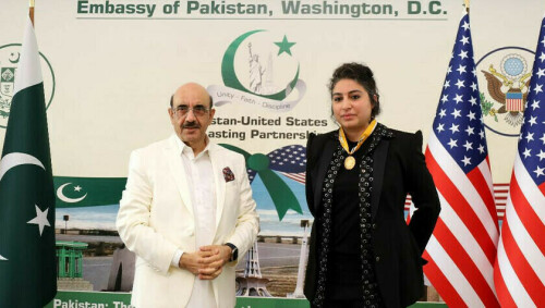 Singer Arooj Aftab honoured with &lsquo;Pride of Performance&rsquo; award