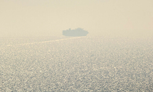 Cargo ship exits Ukraine port despite threat from Russian navy