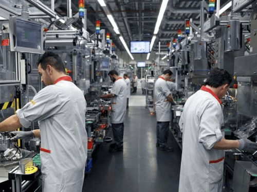For Pakistan&rsquo;s consumers and industries, economic woes are far from over