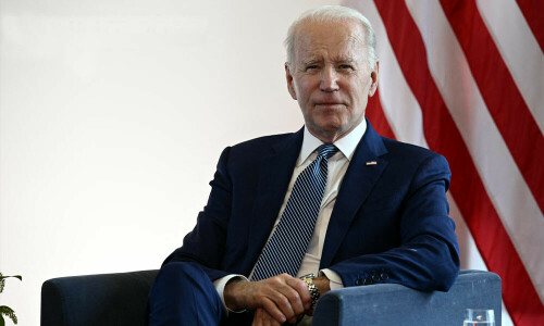 Biden to sign strategic partnership with Vietnam
