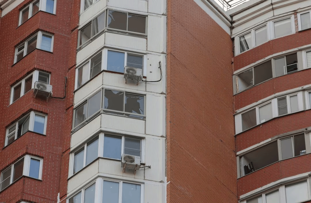 Ukrainian drone hits apartments, cars in town near Moscow, says Russia
