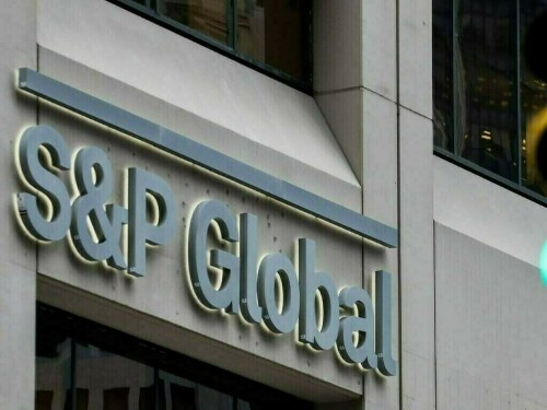 S&P downgrades Hawaiian Electric to &lsquo;B-&rsquo; as wildfires raise market-access worries