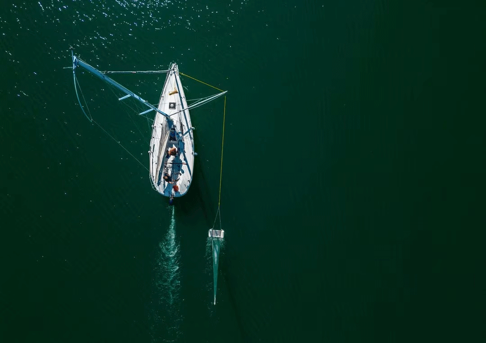 Plastic levels in Swiss-French lake as high as world&rsquo;s oceans