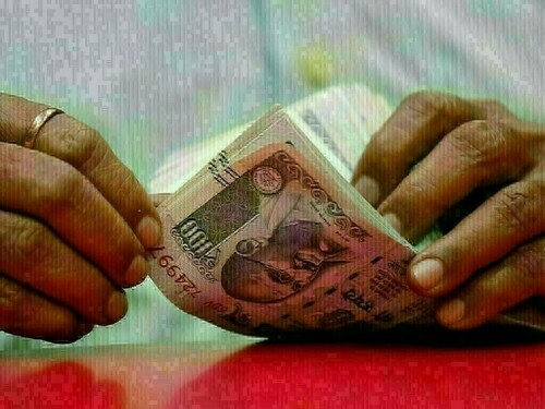 Indian rupee may inch up tracking US Treasury yields fall, soft dollar