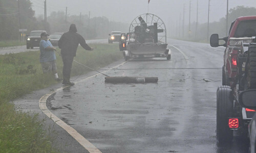 US airlines cancel over 850 flights as Hurricane Idalia makes Florida landfall