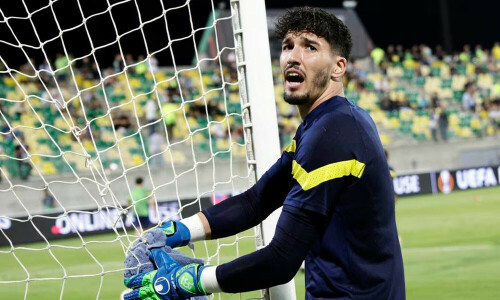 Man Utd sign Turkey keeper Bayindir from Fenerbahce Man Utd sign Turkey keeper Bayindir from Fenerbahce