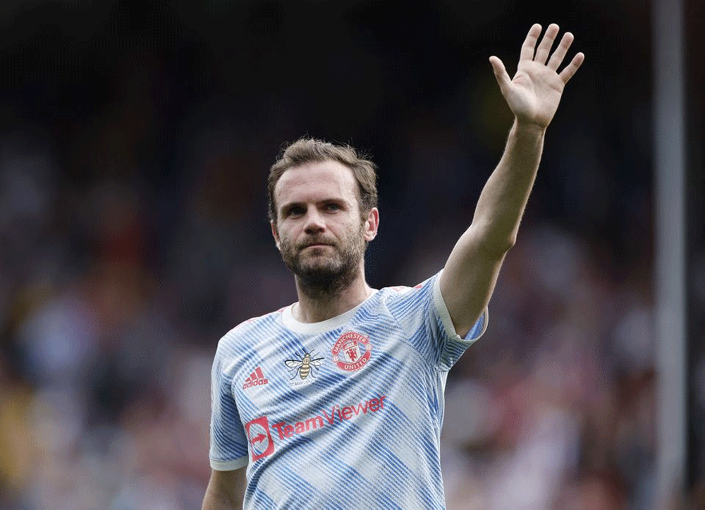 Vissel Kobe confirm signing of former Spain midfielder Mata