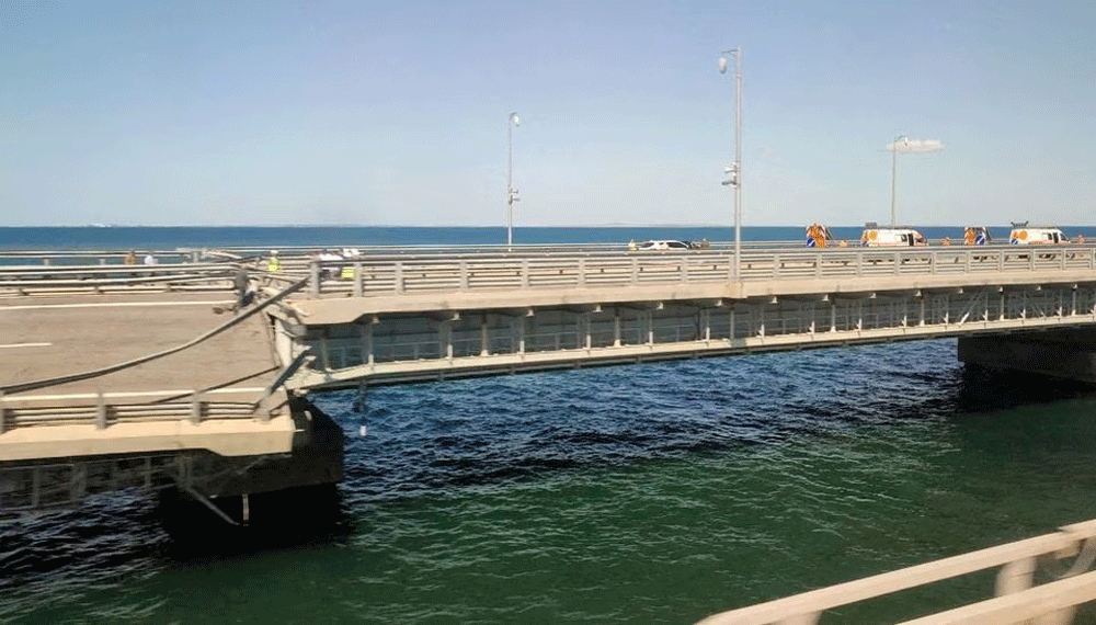 Crimean Bridge traffic resumes after brief suspension