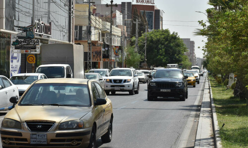 Curfew lifted after deadly unrest in Iraq city
