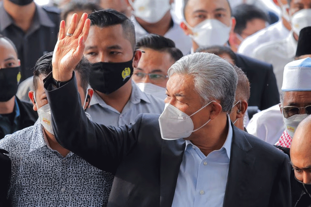 Malaysia drops corruption charges against PM Anwar&rsquo;s ally