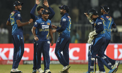 Sri Lanka survive Afghanistan scare to reach Asia Cup Super Four