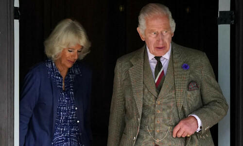 UK marks first anniversary of Queen Elizabeth II&rsquo;s death