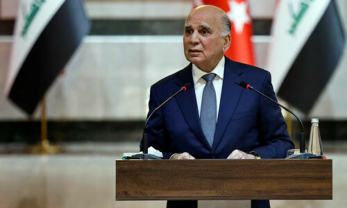 Iraq starts relocating Iranian Kurdish fighters from Iran border: Iraq FM