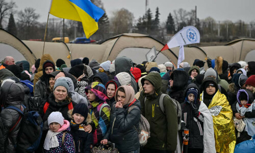 EU pushes to extend right for Ukrainians to stay to 2025