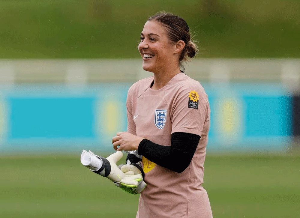 Goalkeeper Earps wins England Women’s Player of the Year Goalkeeper Earps wins England Women’s Player of the Year