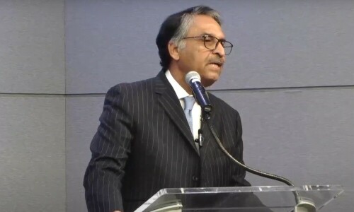 Pakistan wants peaceful, cooperative ties with India: FM Jilani Pakistan wants peaceful, cooperative ties with India: FM Jilani