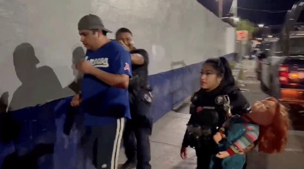 Mexican police cuff crooked &lsquo;demon doll&rsquo; Chucky