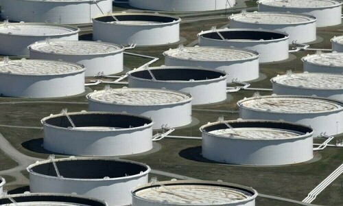 Oil prices edge lower as Russia eases fuel export ban