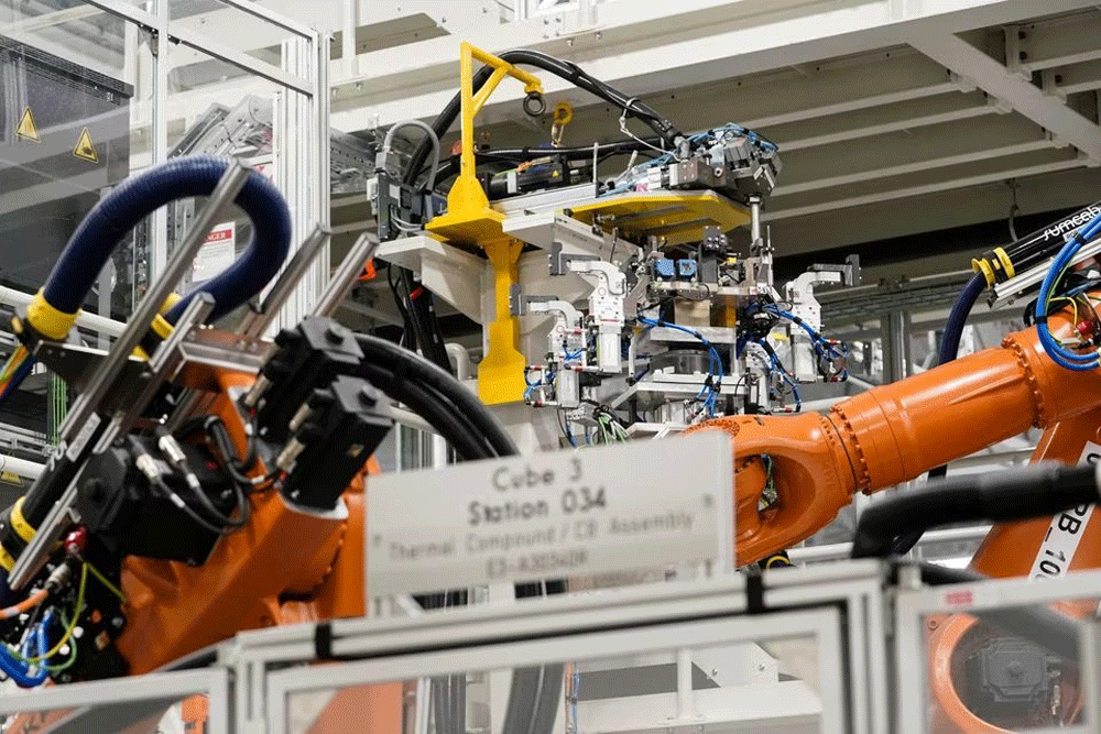 Mercedes applies for tax relief for projects at two US plants
