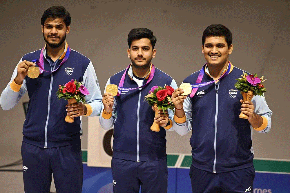India win their first golds, North Koreans snub South on podium