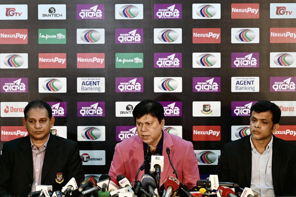 Back injury keeps Tamim out of Bangladesh World Cup squad