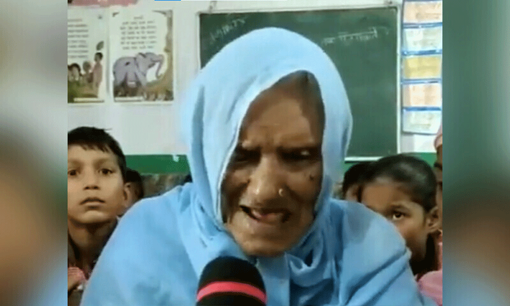 Indian great-grandmother, 92, finally goes to school
