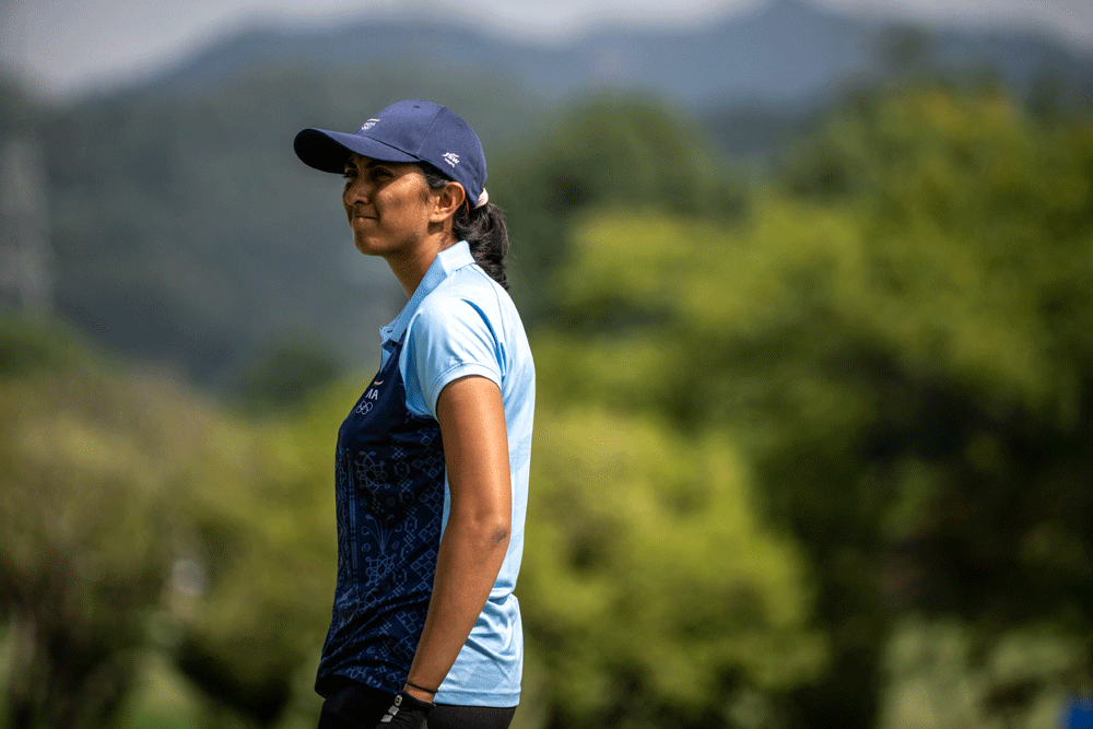 Ashok blows seven-shot lead as Thailand sweep women’s golf golds Ashok blows seven-shot lead as Thailand sweep women’s golf golds