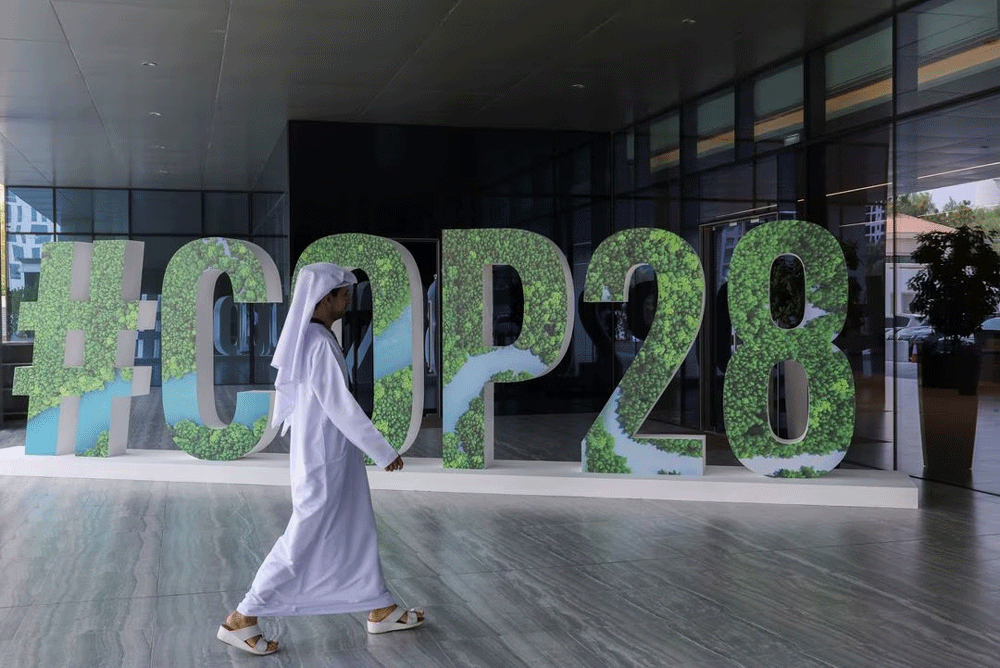 Big Oil, heavy industry discuss emission curbs ahead of COP28