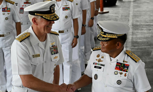US, Philippines begin annual drills in disputed South China Sea