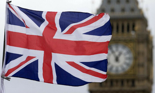 UK supports Israel&rsquo;s right to &lsquo;proportionate action&rsquo; to end violence