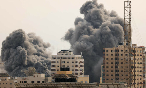 Death toll in Gaza rises to at least 1,354: Hamas ministry